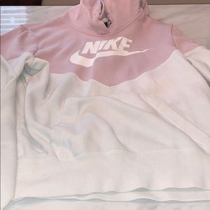 Nike sweatshirt